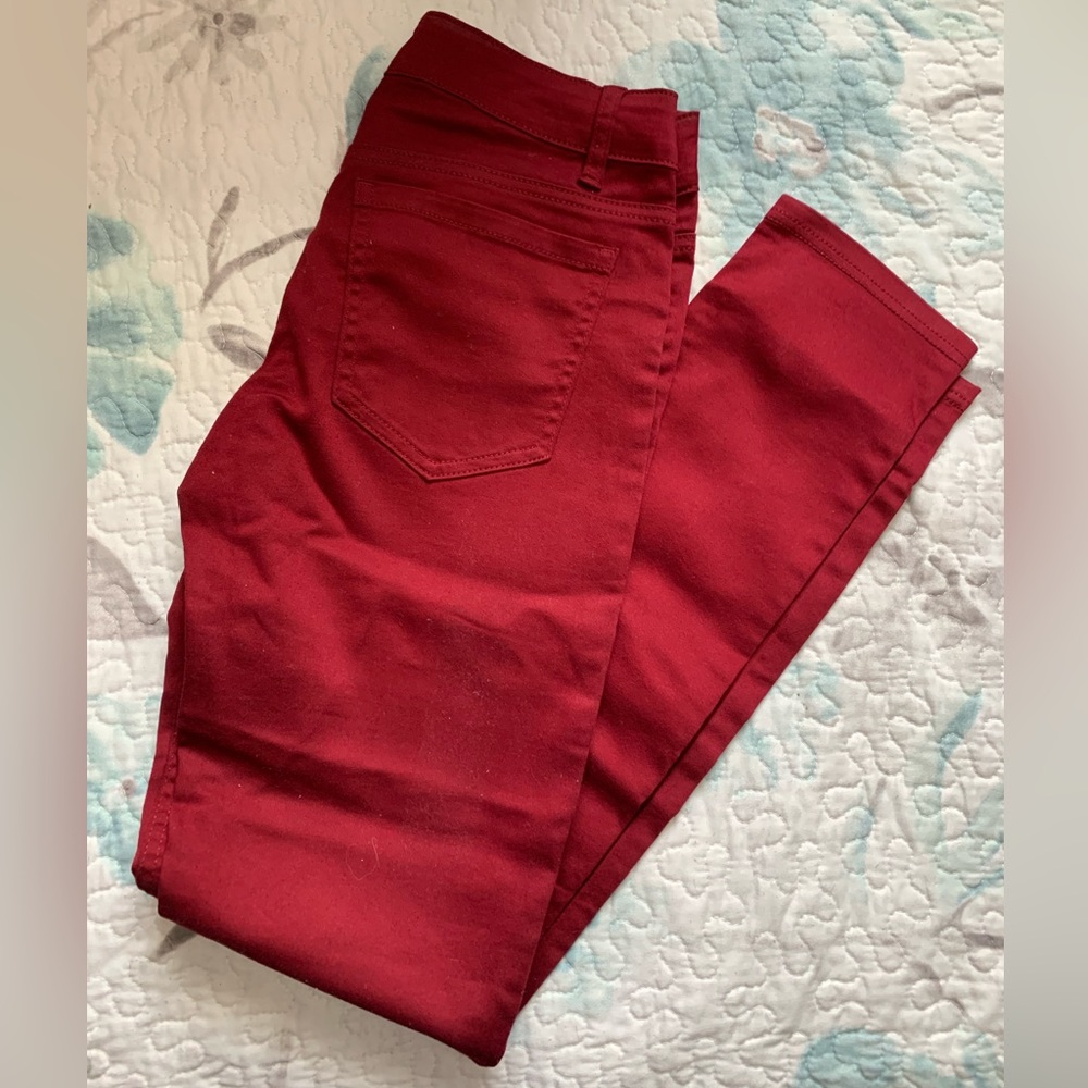 Nygard pants, NWOT, 6, beautiful red